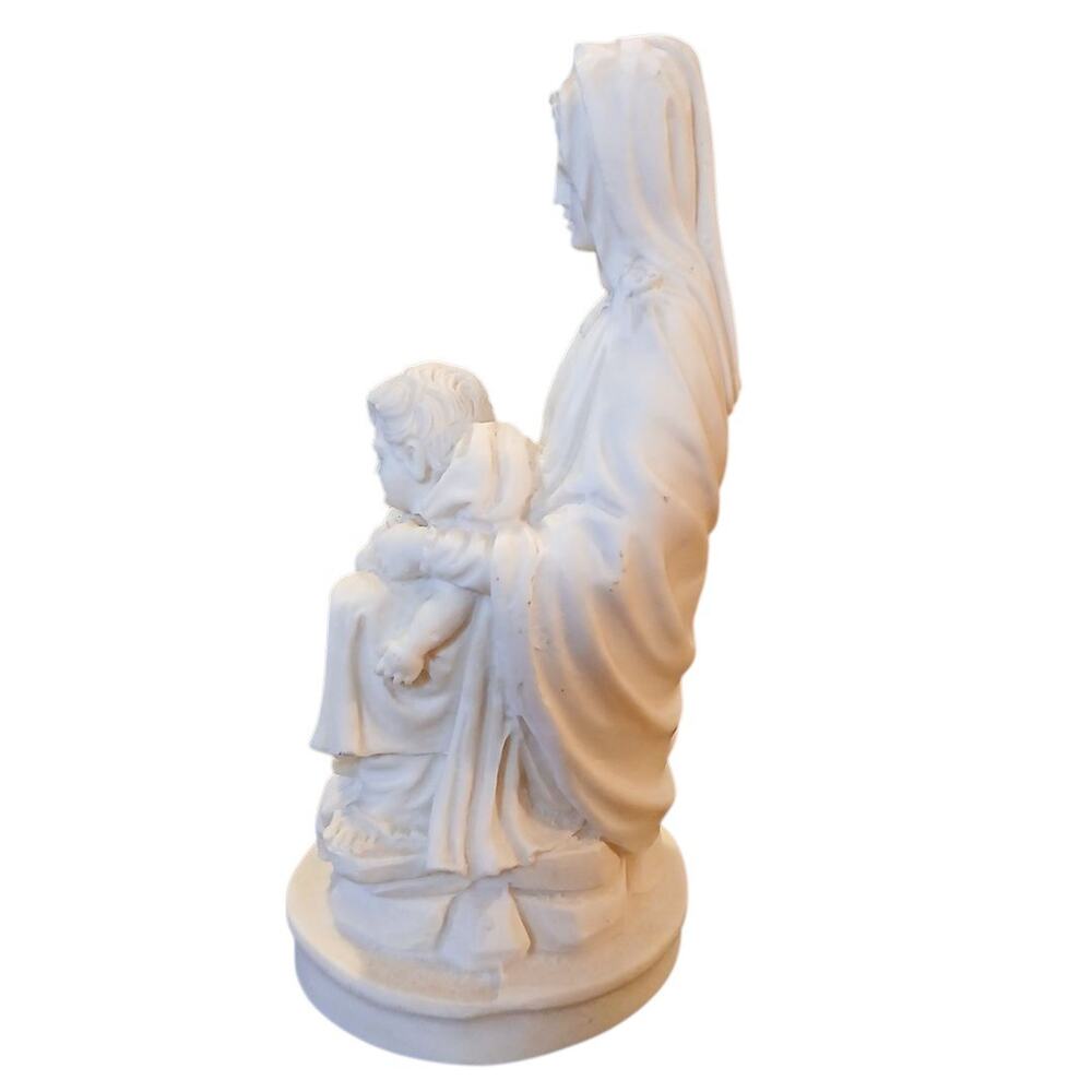 Vtg R.R. Roman Italy Statue of Virgin Mary with Baby Jesus Resin Figurine 6.25”t - Picture 3 of 9